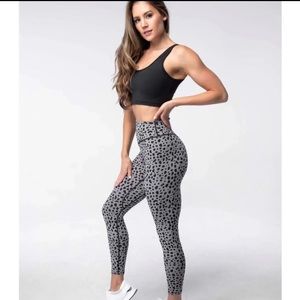 Balance athletics snow leopard leggings